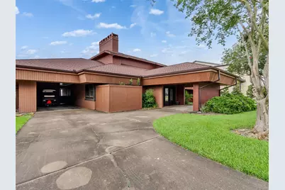 2434 Baycrest Drive, Houston, TX 77058 - Photo 31