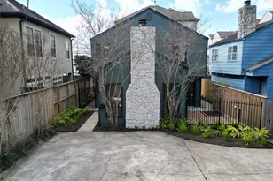 2606 Nantucket Dr, Houston, TX 77057 - Photo 29