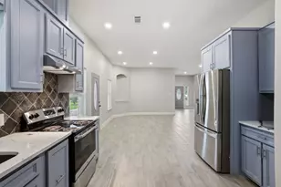 2259 County Road 3542, Cleveland, TX 77327 - Photo 5