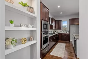 1005 Bingham St, Houston, TX 77007 - Photo 3