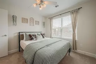 3733 Main Poplar Dr, Houston, TX 77025 - Photo 35