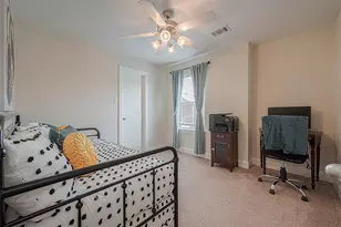 3733 Main Poplar Dr, Houston, TX 77025 - Photo 33