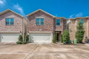 3733 Main Poplar Dr, Houston, TX 77025 - Photo 29