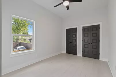 1216 Johnston Street #A/B, Houston, TX 77022 - Photo 13