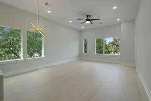 1216 Johnston St, Houston, TX 77022 - Photo 11
