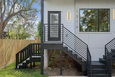 1216 Johnston Street #A/B, Houston, TX 77022 - Photo 5