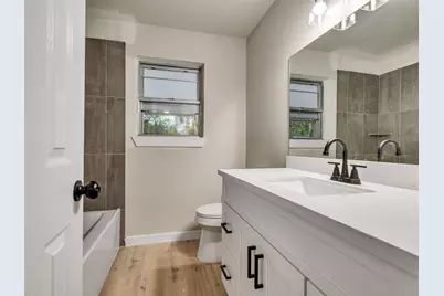 3709 Kettering Avenue, Bay City, TX 77414 - Photo 15