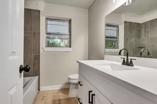 3709 Kettering Ave, Bay City, TX 77414 - Photo 15