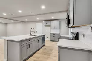 3709 Kettering Ave, Bay City, TX 77414 - Photo 9