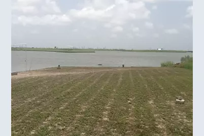 4612 Warren Lot 3 Way, Hitchcock, TX 77563 - Photo 1