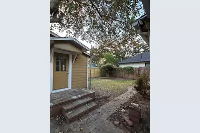 209 Walton Street, Houston, TX 77009 - Photo 23