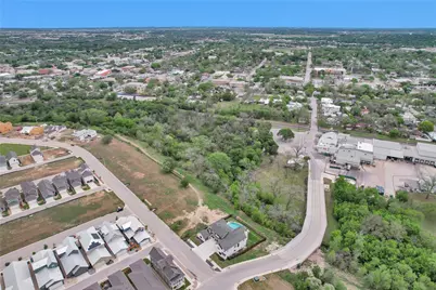 785 Comal Creek Trail, New Braunfels, TX 78130 - Photo 25