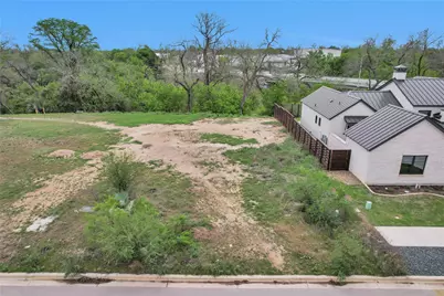 785 Comal Creek Trail, New Braunfels, TX 78130 - Photo 17