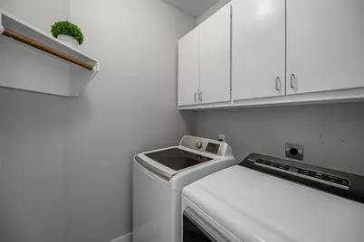 9705 Linkmeadow Lane, Houston, TX 77025 - Photo 11