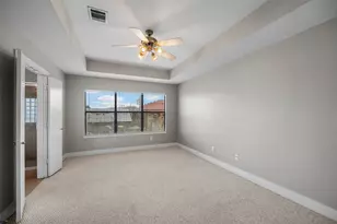 9705 Linkmeadow Ln, Houston, TX 77025 - Photo 13