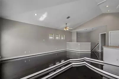 9705 Linkmeadow Lane, Houston, TX 77025 - Photo 9