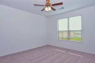 5735 Aurora Grns Ln, Katy, TX 77493 - Photo 9