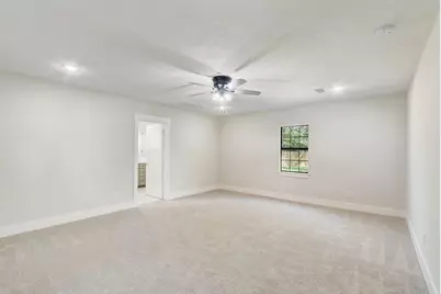 707 N Main Street, Dayton, TX 77535 - Photo 23