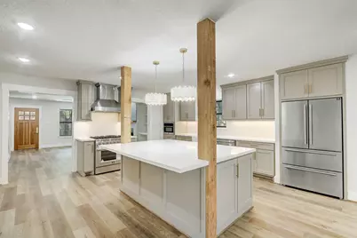 707 N Main Street, Dayton, TX 77535 - Photo 15