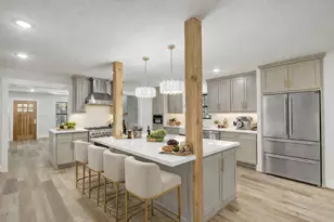 707 N Main St, Dayton, TX 77535 - Photo 1