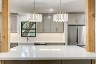 707 N Main St, Dayton, TX 77535 - Photo 17