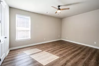 2172 Greentree Drive, Huntsville, TX 77340 - Photo 37