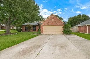 3803 Doveswood Cir, Needville, TX 77461 - Photo 3