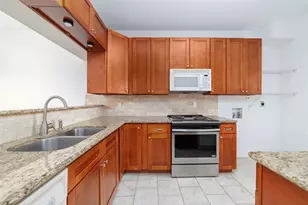 2001 Bering Dr, Houston, TX 77057 - Photo 13