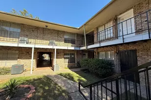 6401 Skyline Dr, Houston, TX 77057 - Photo 1