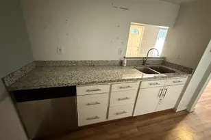 6401 Skyline Dr, Houston, TX 77057 - Photo 17