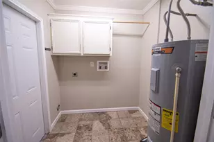 15443 San Jacinto St, Hamshire, TX 77622 - Photo 9