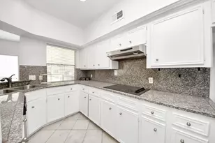 5515 Strack Rd, Houston, TX 77069 - Photo 9