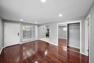 311 Hawthorne Street #1, Houston, TX 77006 - Photo 5