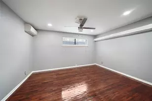 311 Hawthorne St, Houston, TX 77006 - Photo 11