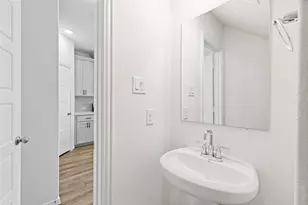 2210 Villa Clara Dr, Friendswood, TX 77546 - Photo 19