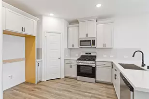 2210 Villa Clara Dr, Friendswood, TX 77546 - Photo 15