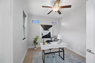 1420 Wilson St, Houston, TX 77019 - Photo 7