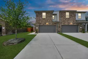 10318 Malta Trce Dr, Rosharon, TX 77583 - Photo 1