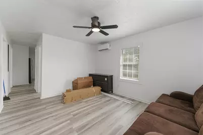 8514 Spaulding Street, Houston, TX 77016 - Photo 5