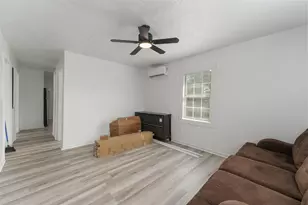 8514 Spaulding St, Houston, TX 77016 - Photo 5