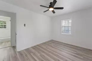 8514 Spaulding St, Houston, TX 77016 - Photo 9