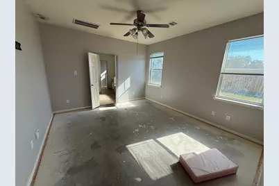 14538 Burleson Bend Drive, Houston, TX 77049 - Photo 7
