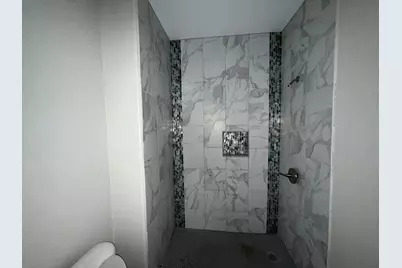 14538 Burleson Bend Drive, Houston, TX 77049 - Photo 9