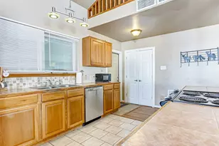 1508 Hwy 87, Gilchrist, TX 77617 - Photo 11