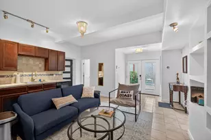 2219 Sealy St, Galveston, TX 77550 - Photo 25