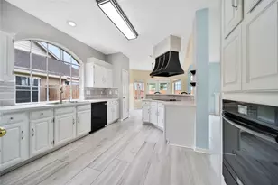 3039 Creek Manor Dr, Kingwood, TX 77339 - Photo 15