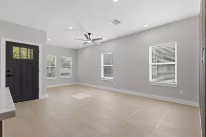 2516 Lucky Street, Houston, TX 77088 - Photo 13