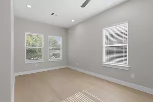 2516 Lucky St, Houston, TX 77088 - Photo 13