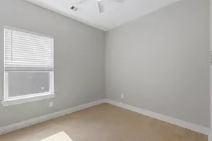 2516 Lucky St, Houston, TX 77088 - Photo 19