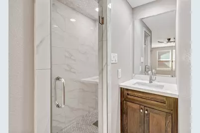 430 N Hutcheson Street, Houston, TX 77003 - Photo 31